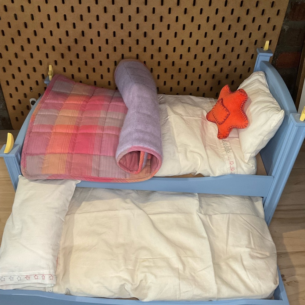 American Girl Doll Blue Trundle Bed with Sheet Set - two mattresses, two pillows
